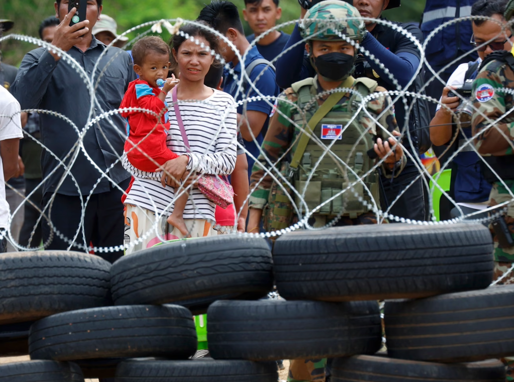 كمبوديا تتهم تايلند ببثّ “أصوات أشباح” لترهيب القرى&nbsp;الحدودية