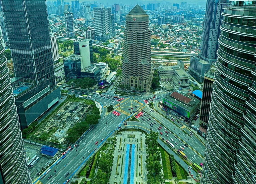 ماليزيا تُعلن حالة “تأهب” لقمة آسيان وترامب يعيد العاصمة إلى زمن&nbsp;الحظر