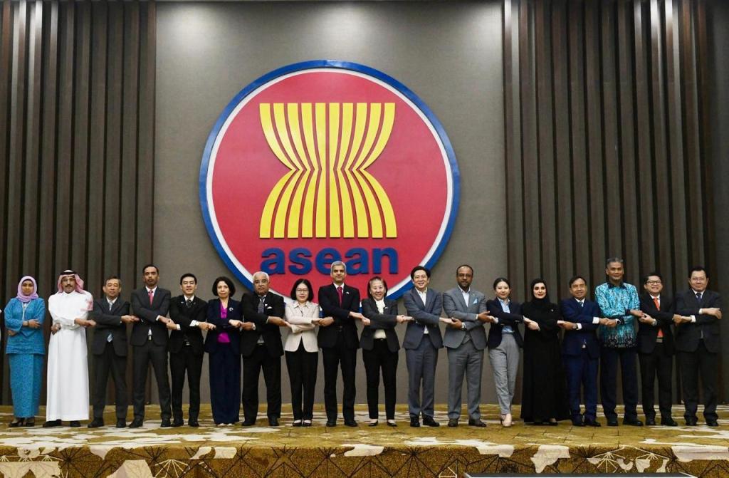 آسيان ومجلس التعاون يناقشون التعاون المشترك والأمن الإقليمي في اجتماع&nbsp;جاكرتا