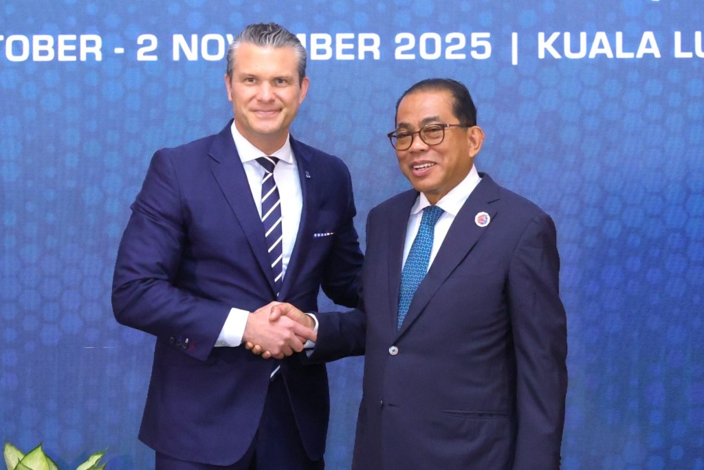 في قلب اجتماع (آسيان بلس).. تصريح نووي أمريكي يربك لغة السلام في&nbsp;كوالالمبور