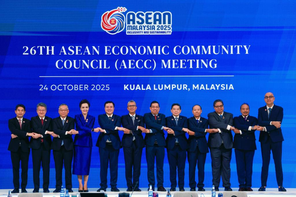 آسيان تطرق منجم المستقبل: تعاون نادر يُعيد رسم جغرافيا المعادن في&nbsp;آسيا