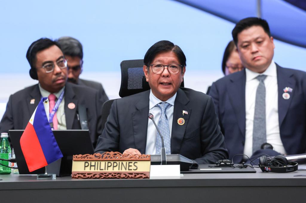 مانيلا تتوعد بالهدوء الصلب: الفلبين تُعيد رسم قواعد بحر&nbsp;الصين